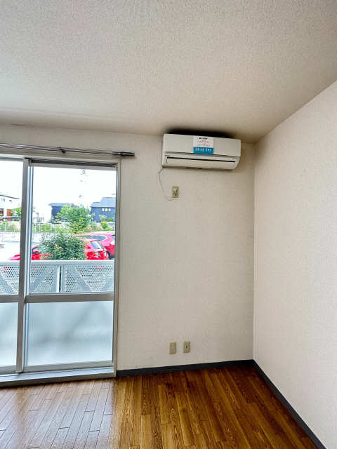 エアコン　※同タイプ